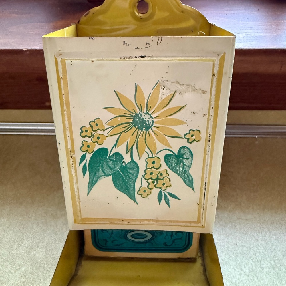 Vintage Floral Tin Matchbox holder. Selling vintage matches with holder